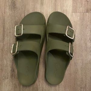 J Slides sandal